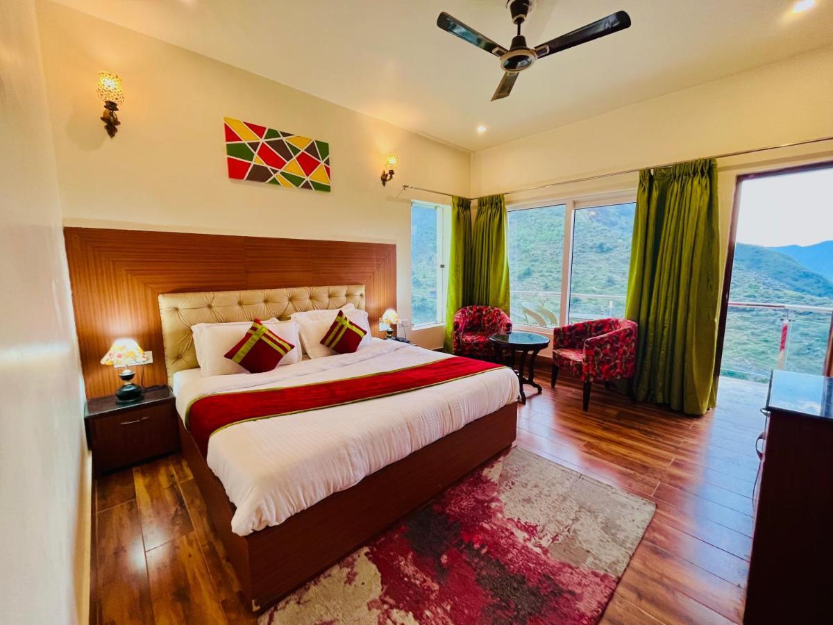 Kempty Myst Resort, Mussoorie - A Comfortable Stay المظهر الخارجي الصورة